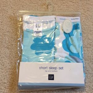 NWT Gap pajama set